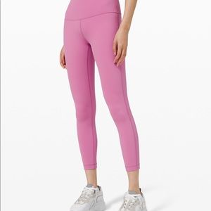 Lululemon Wunder Under High Rise tight 25” Magenta